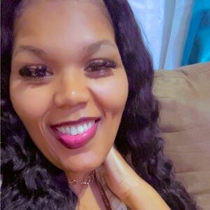 Meet your Posher, Melanie